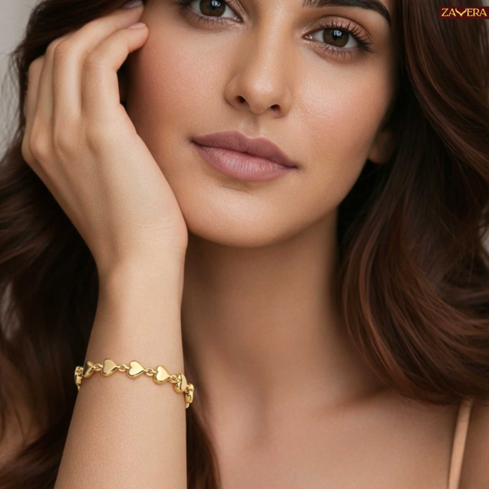 Heart Shape Chain Gold Plated Bracelet For Women