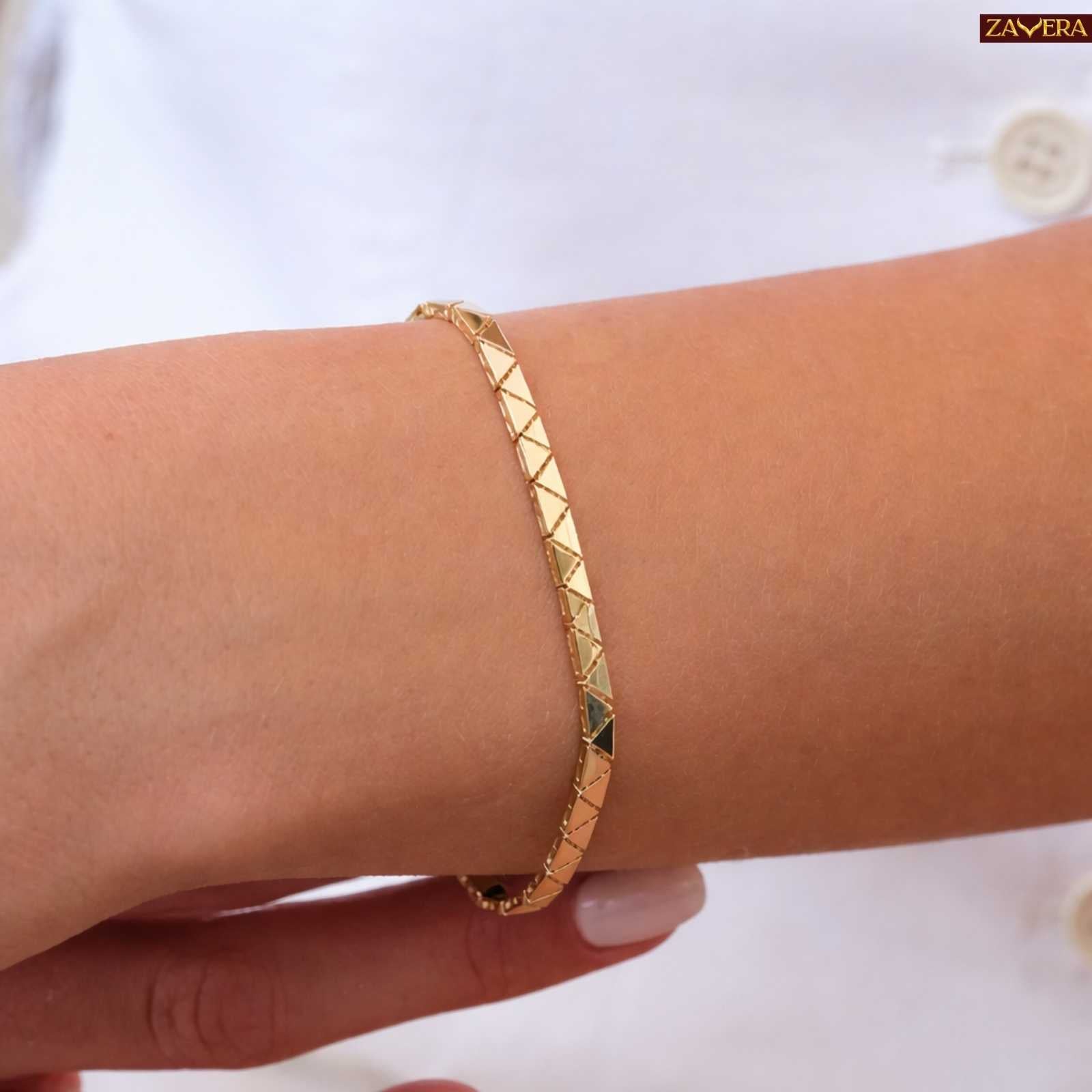 Diamond Cut Bar Gold Plated Bracelet For Women