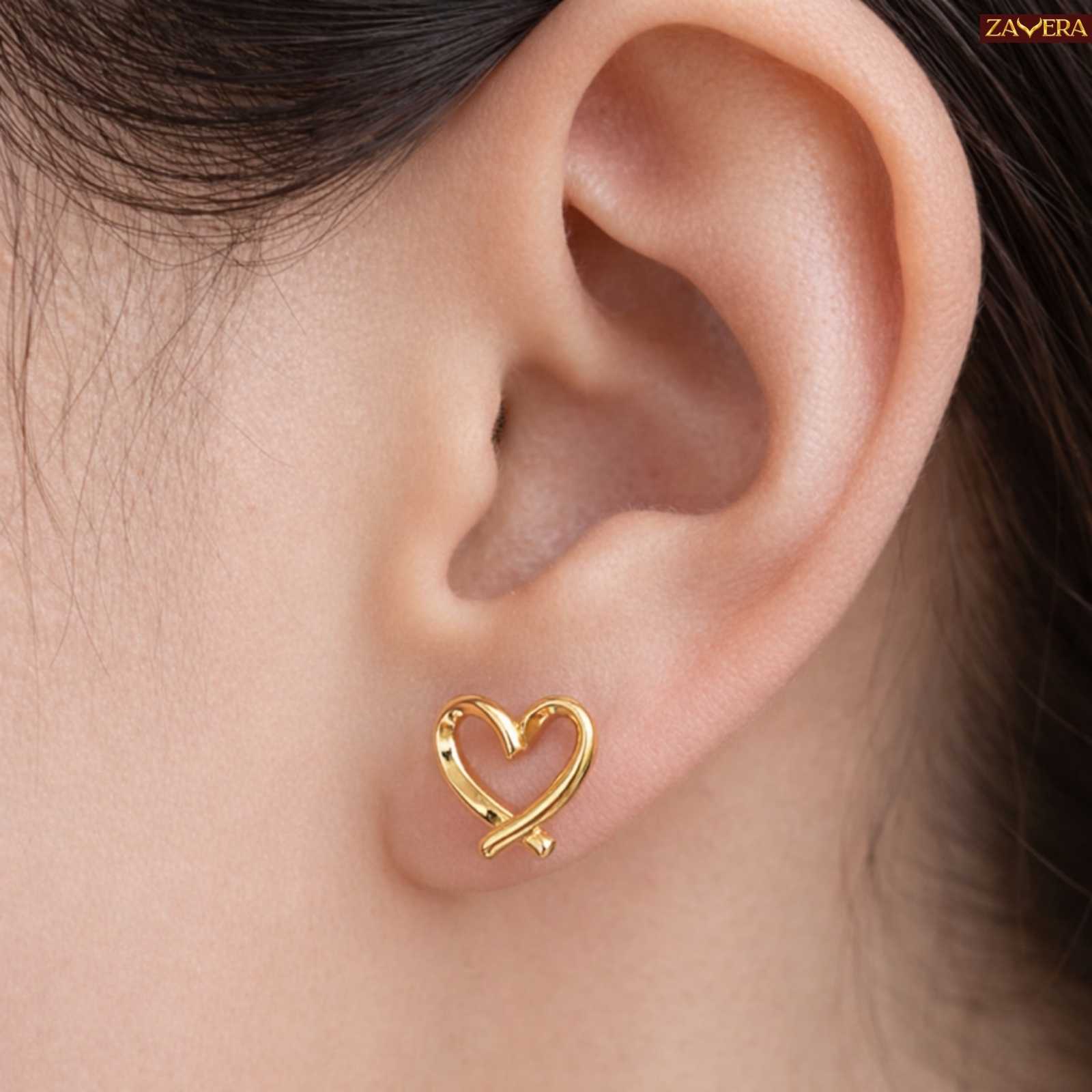 Elegant Love Heart Gold Plated Stud Earrings For Women