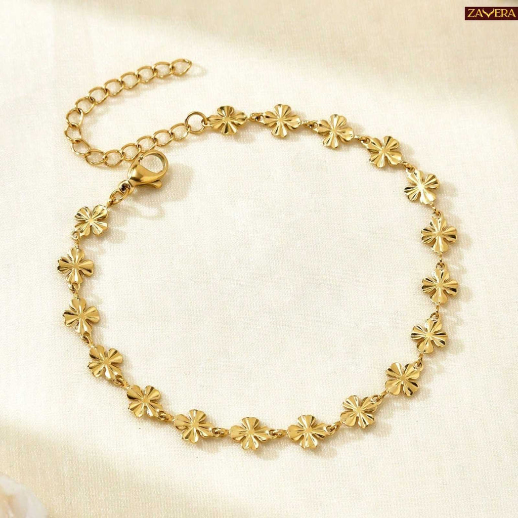 Simple Elegant Four Leaf Clover Gold Plated Bracelet